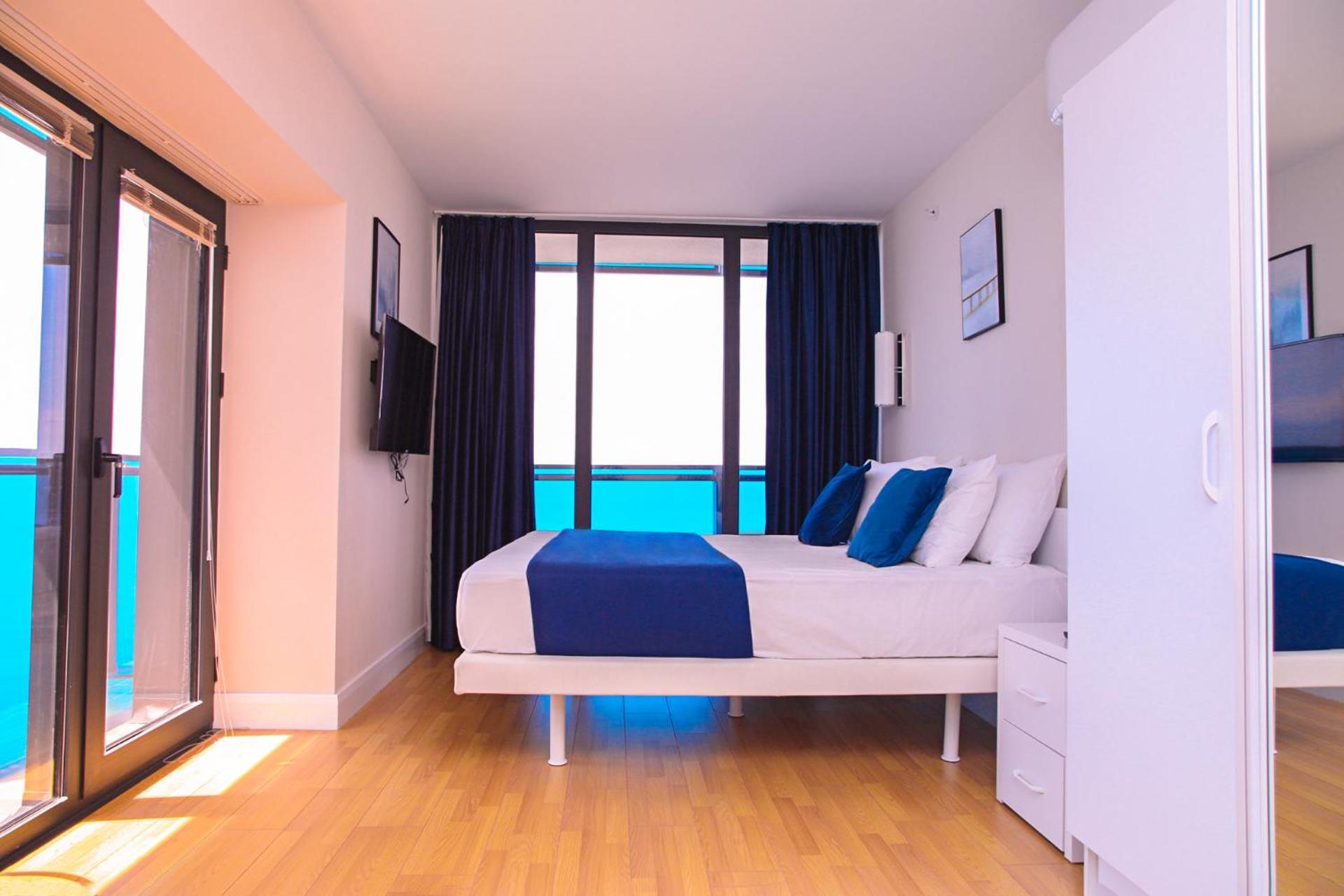 Luxury Beach Front Hotel Batum Dış mekan fotoğraf